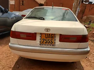 Toyota Premio 2004 White