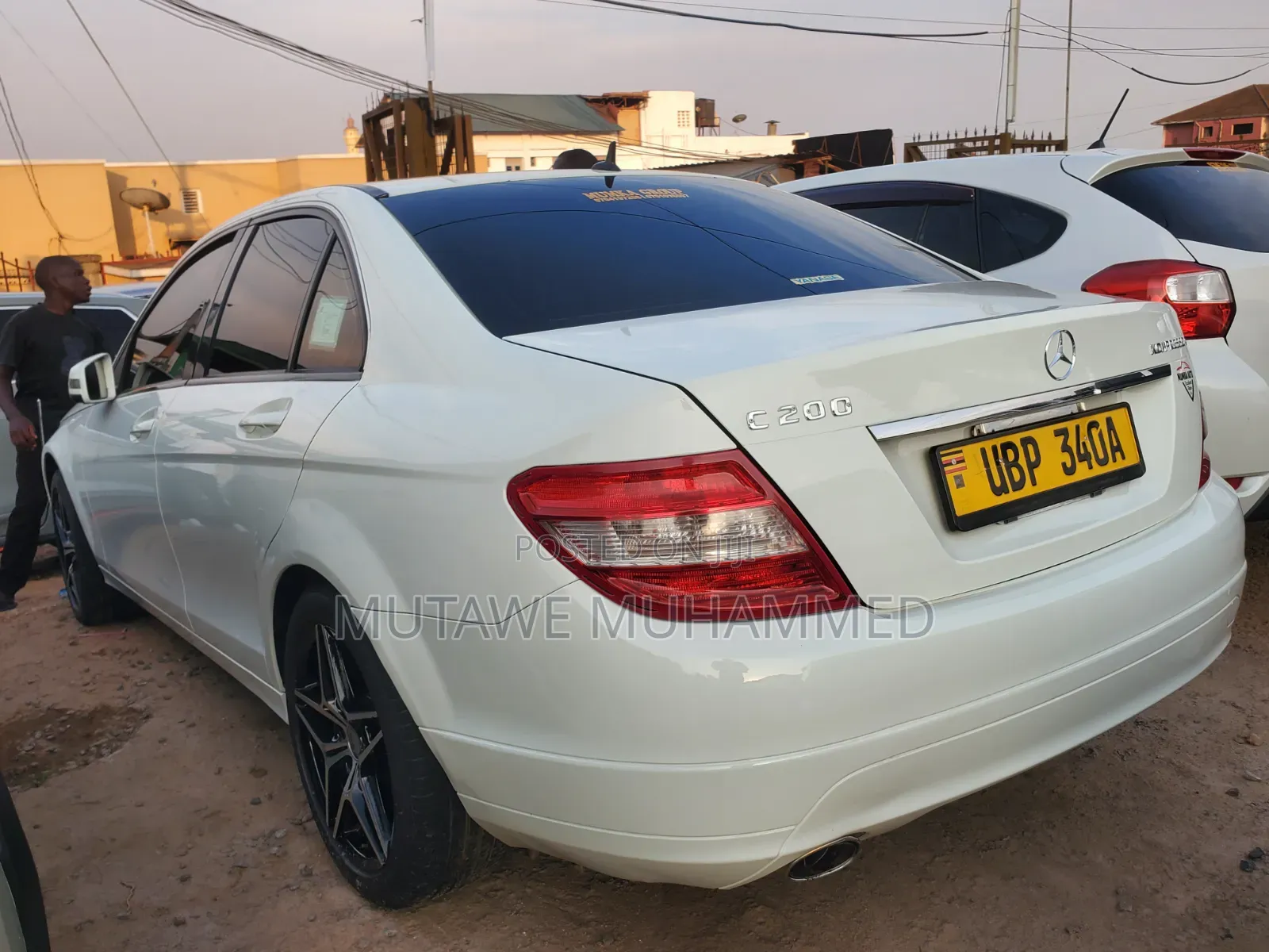 Mercedes-Benz C200 2011 White