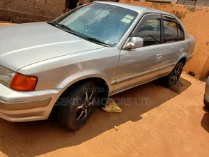 Toyota Corsa 2002 Silver