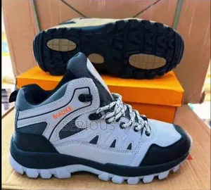 Biaoke Durable Outdoor Hiking Boots