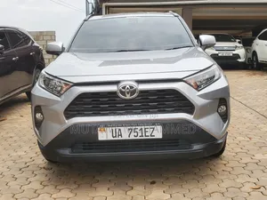 Toyota RAV4 2017 Silver