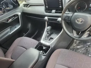 Toyota RAV4 2017 Silver