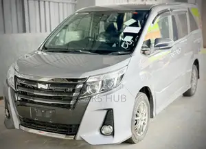 Toyota Noah 2.0 AWD (7 Seater) 2018 Silver