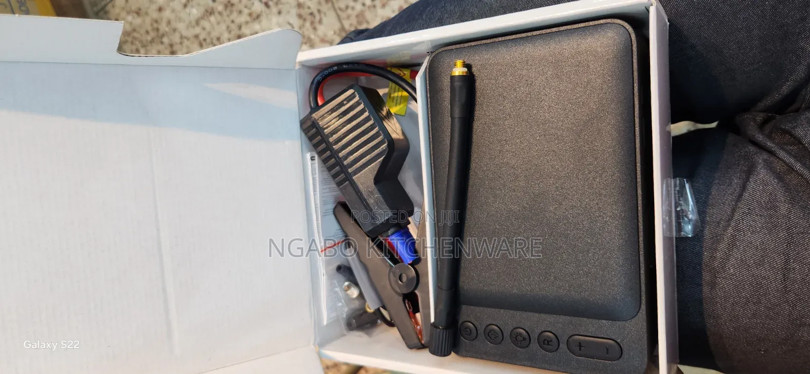 In-1 Portable Car Battery Jump Starter .