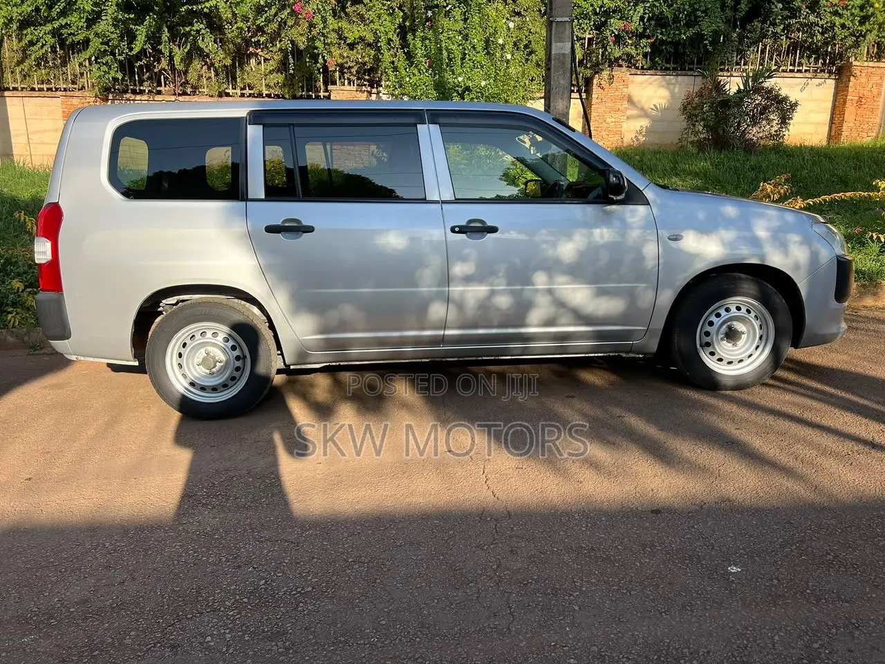 Toyota Probox 2013 Silver