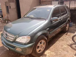 Mercedes-Benz M Class 2005 Green