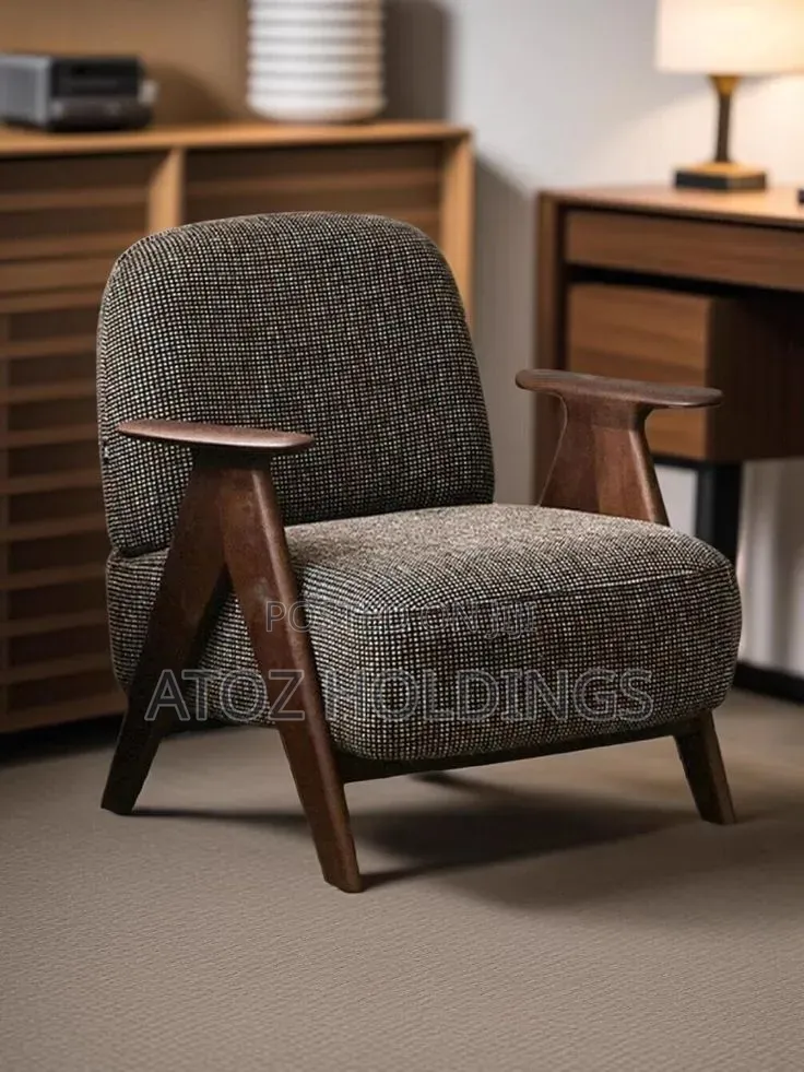 Sofa Chairs/Wooden Accent Sofa Chairs Any Colour From 580,000/- Each