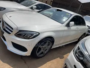 Mercedes-Benz C200 2017 White