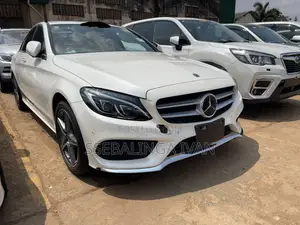 Mercedes-Benz C200 2017 White