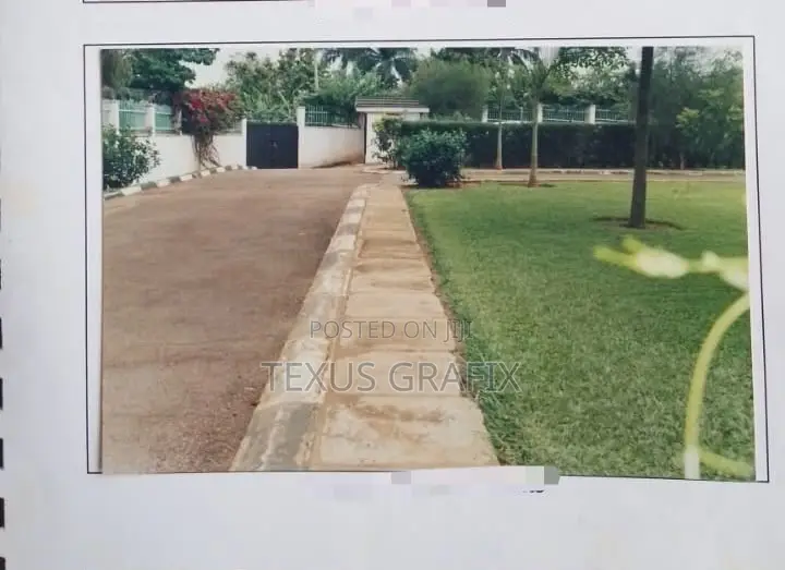 2bdrm Bungalow in Nakawa for sale