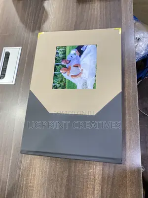 Photobook Designing and Printing