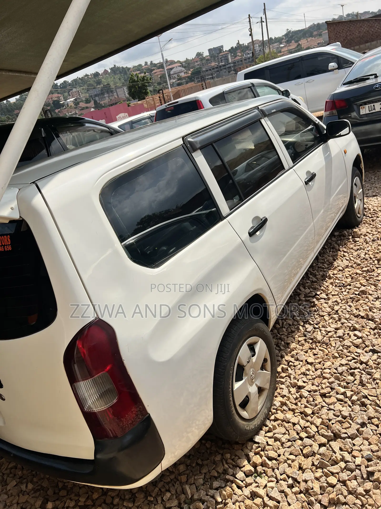 Toyota Probox 1.5 DX Comfort 4WD 2013 White