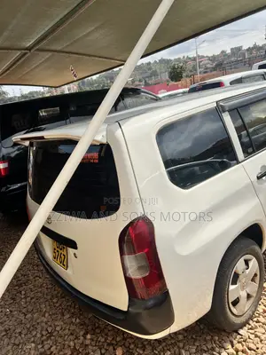 Toyota Probox 1.5 DX Comfort 4WD 2013 White