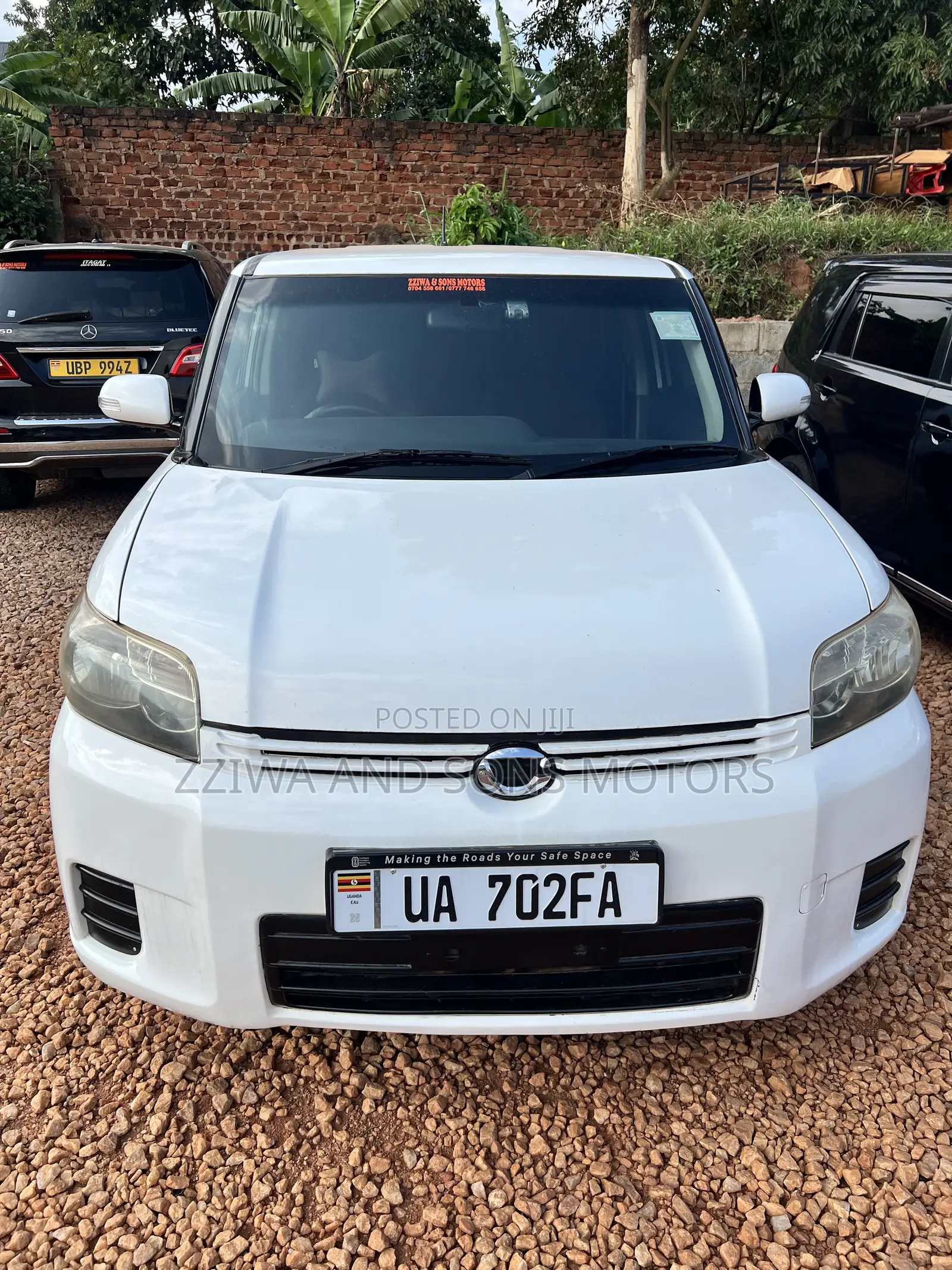 Toyota Corolla Rumion Hatchback 1.5 FWD 2009 White