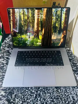 New Laptop Apple MacBook Pro 16GB Apple M1 Pro SSD 512GB