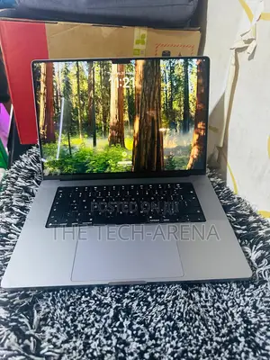New Laptop Apple MacBook Pro 16GB Apple M1 Pro SSD 512GB