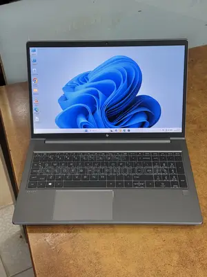 Laptop HP ZBook Create G7 16GB Intel Core i7 SSD 512GB