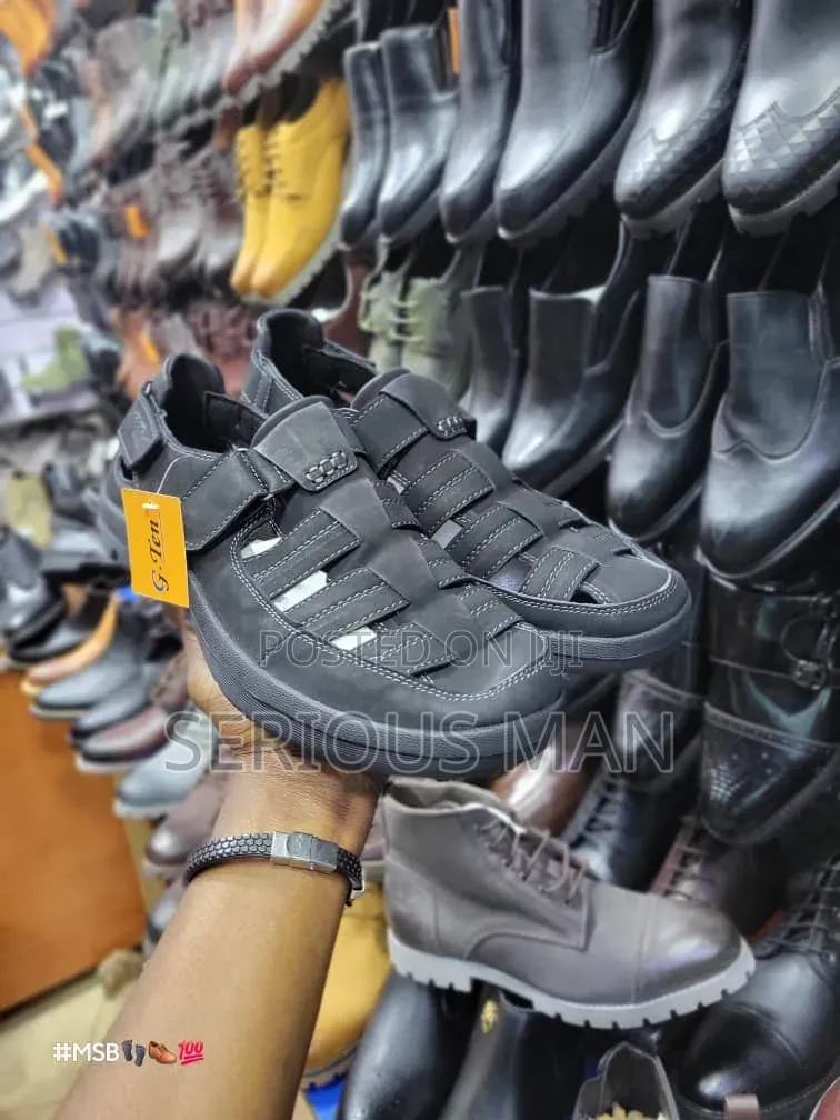 Black G-Ten Closed-Toe Leather Fisherman Sandals