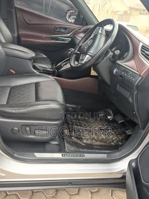 Toyota Harrier 2016 Silver