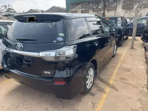Toyota Wish 2012 Black