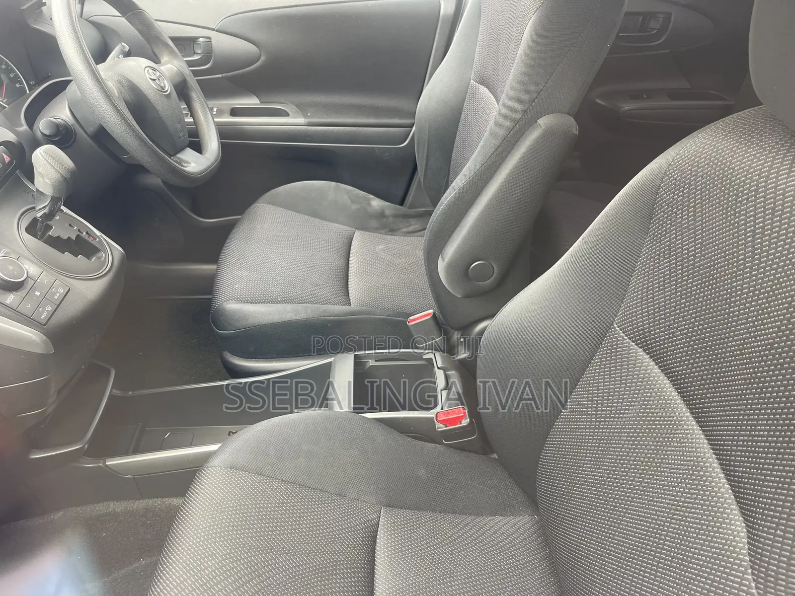 Toyota Wish 2012 Black
