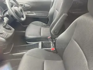 Toyota Wish 2012 Black