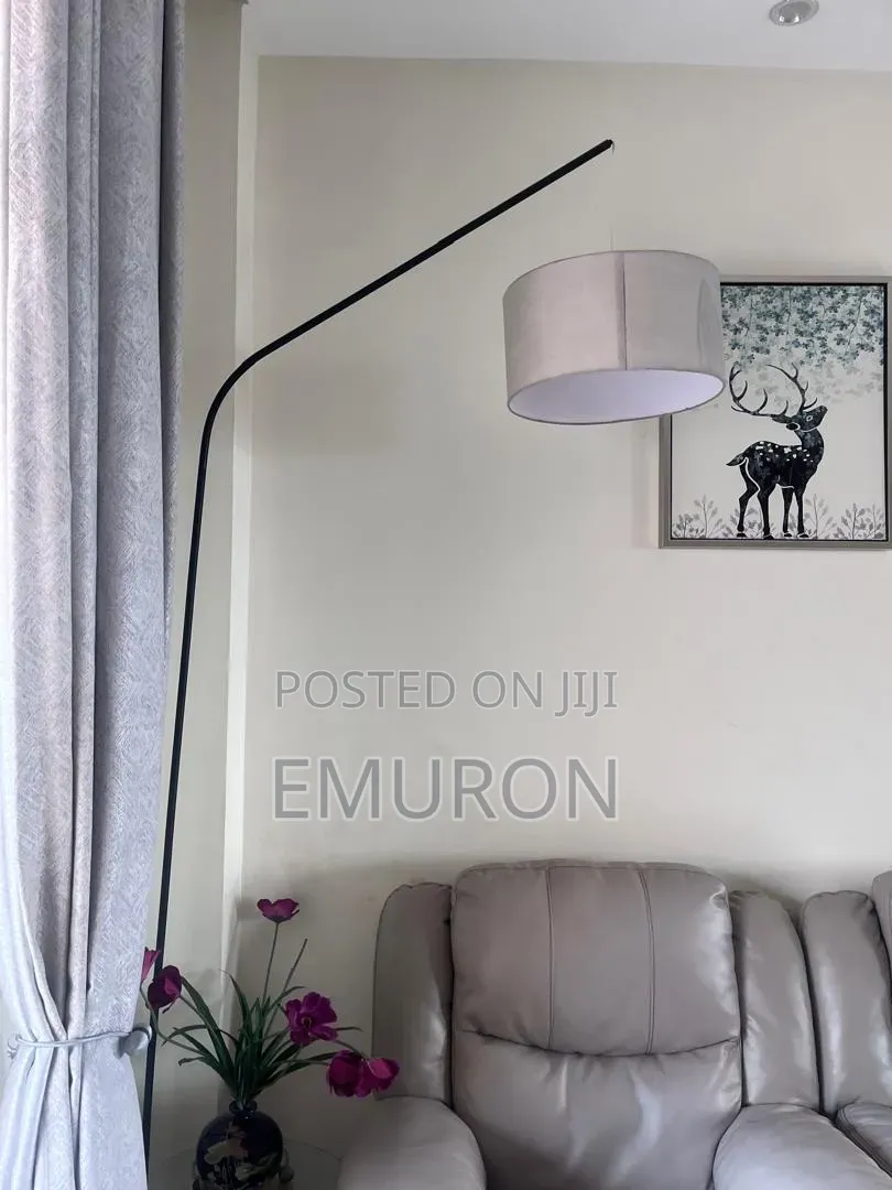 Bending Floor Lamp
