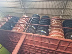 235/60r18 Good Quality Tyres for Rov4 New Model.