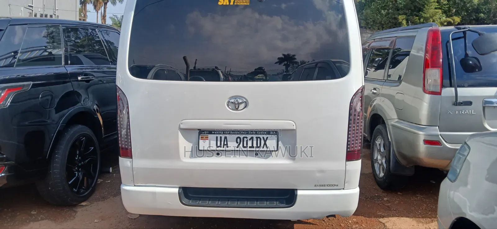 Toyota HiAce 2012 White
