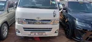 Toyota HiAce 2012 White