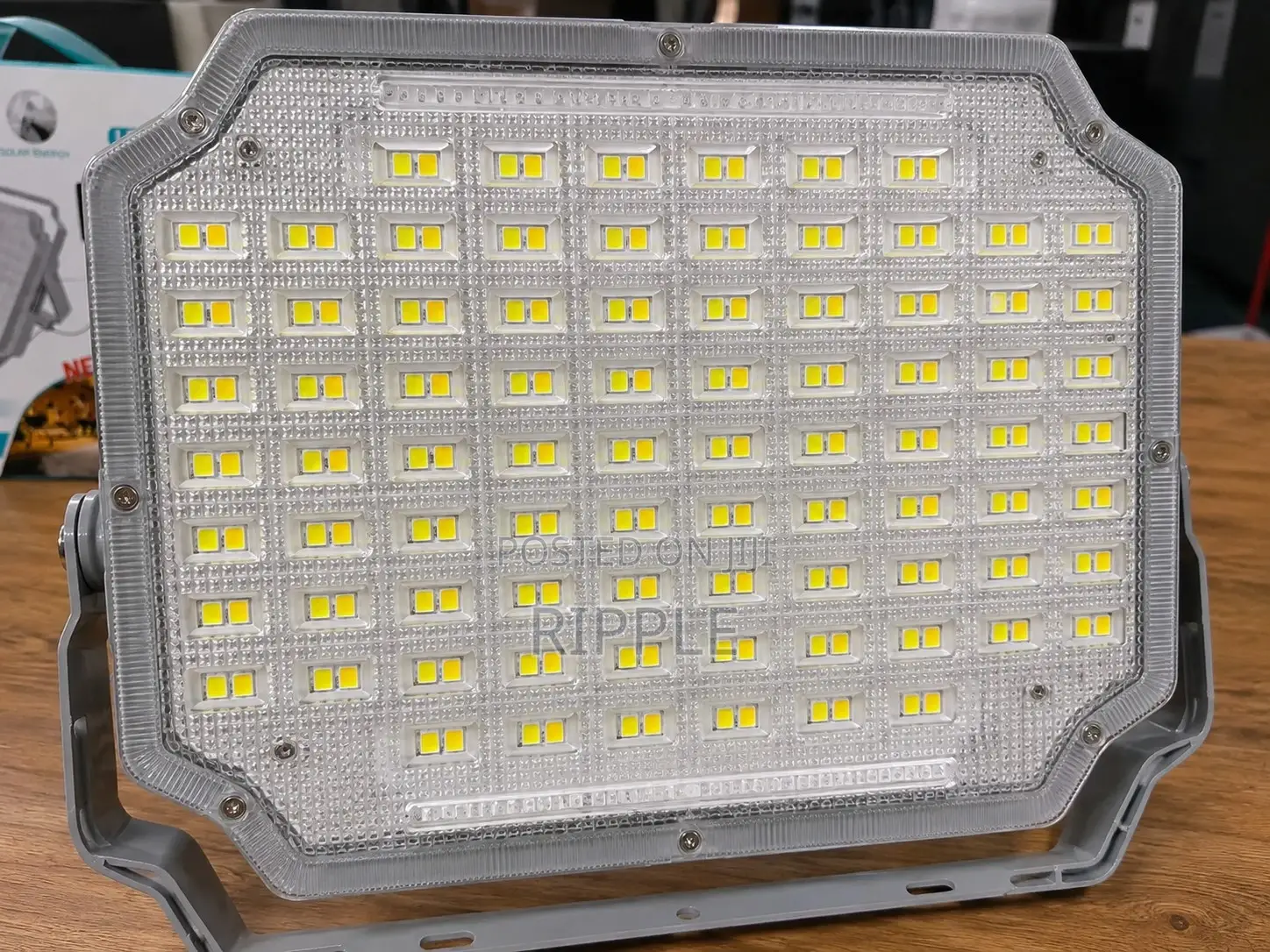 Aerbes Ab-Ty261 300w Solar Led Flood Light Waterproof Security Light