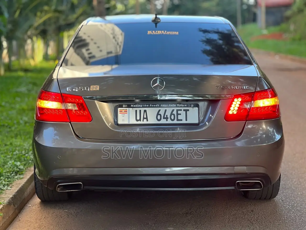 Mercedes-Benz E300 2011 Silver