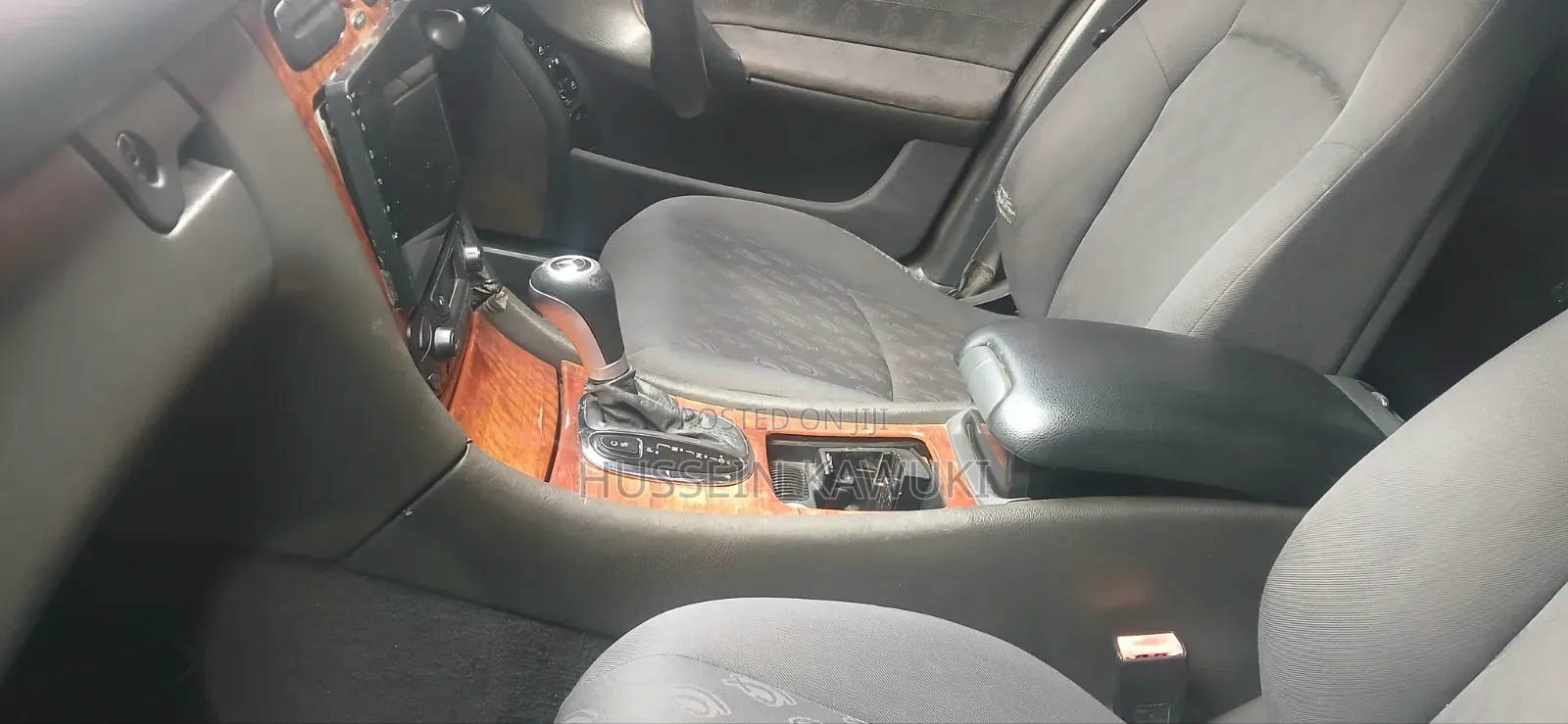 Mercedes-Benz E300 2007 Silver