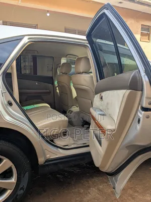 Toyota Harrier 2009 Silver