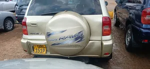 Toyota RAV4 Automatic 2003 Yellow