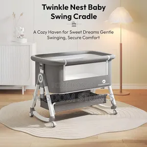 StarAndDaisy Baby Cot With Wheels