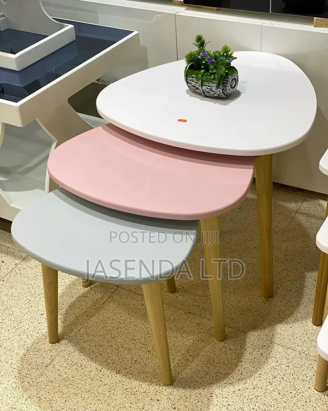 Center Table/Centre Table/Elegant Coffee Tables/ Center Tables035