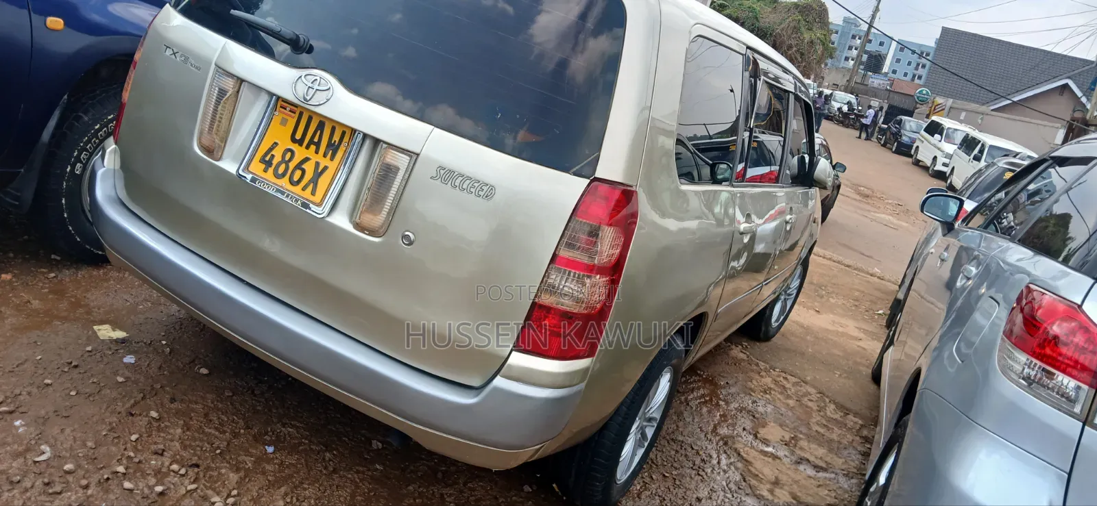 Toyota Probox 2005 Gold