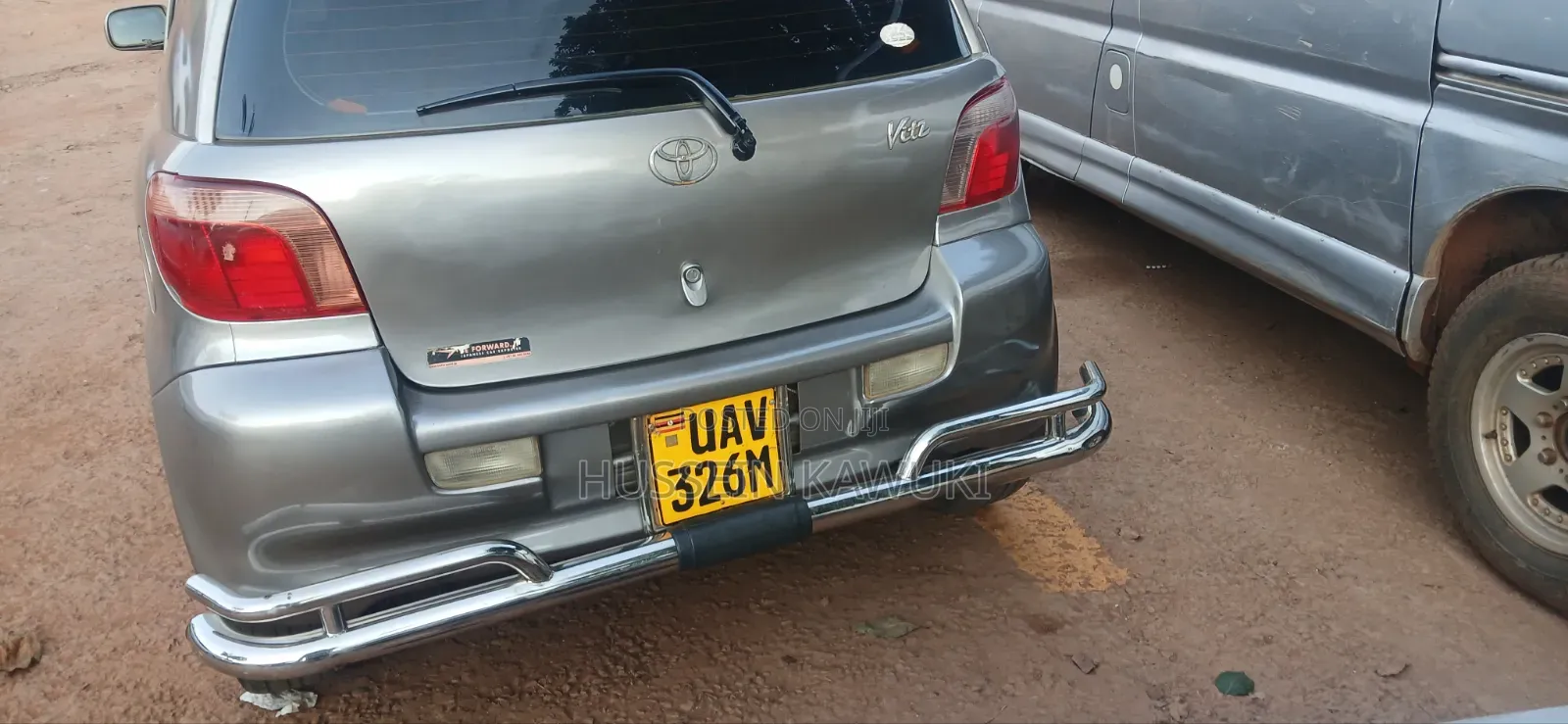 Toyota Vitz 2005 Silver