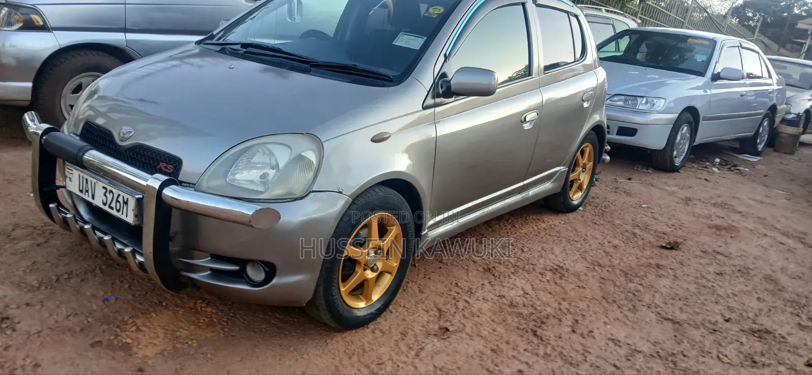 Toyota Vitz 2005 Silver