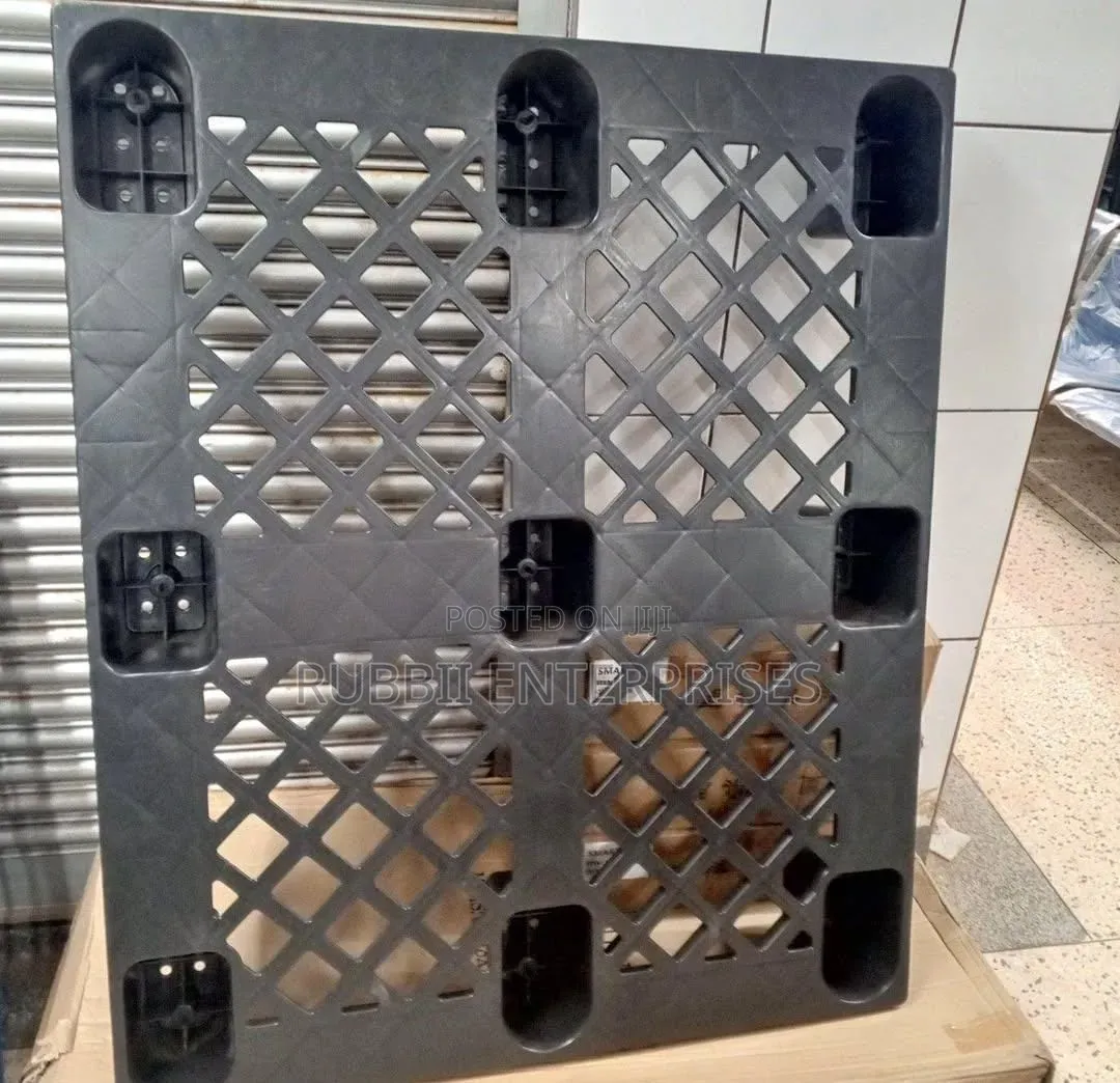 Square Pallet