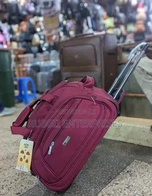 Deilai Rolling Travel Duffle Bag