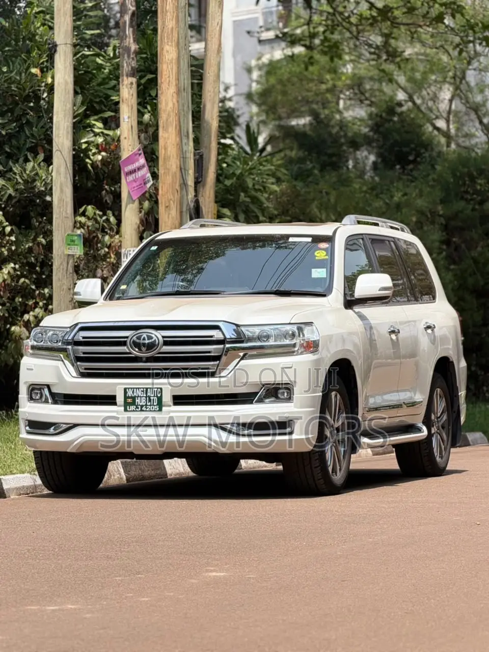 Toyota Land Cruiser 2019 White
