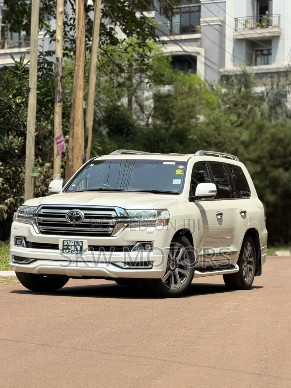Toyota Land Cruiser 2019 White