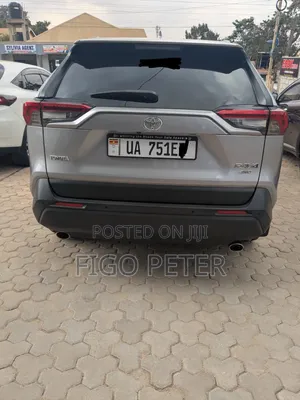 Toyota RAV4 2020 Silver
