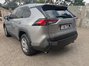 Toyota RAV4 2020 Silver