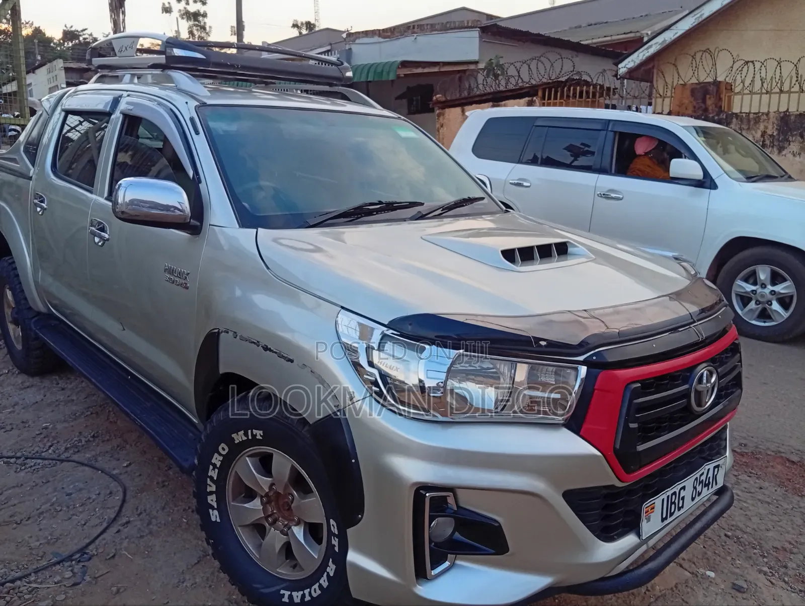 Toyota Hilux 2010 Silver
