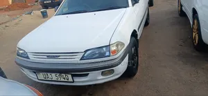 Toyota Carina 2000 White