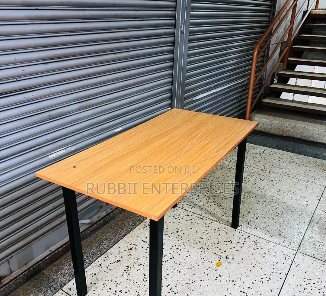 Foldable Table ~ Brown