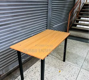 Foldable Table ~ Brown